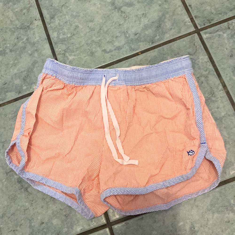 southern tide shorts!